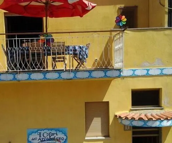 住宿加早餐酒店 I Colori Dell'arcobaleno 圣斯特凡诺迪卡马斯特拉