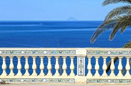 住宿加早餐酒店 I Colori Dell'arcobaleno 圣斯特凡诺迪卡马斯特拉